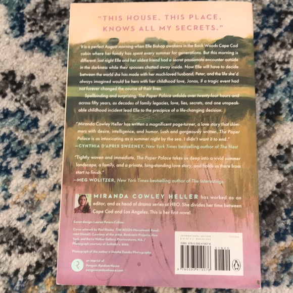 The Paper Palace paperback - Picture 2 of 2